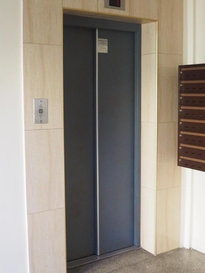 Ambassador Apartament Варшава Экстерьер фото